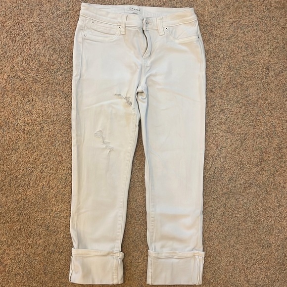 Lila Ryan White Distressed Ankle Cropped Denim Jean.  Size 27 - Picture 1 of 10